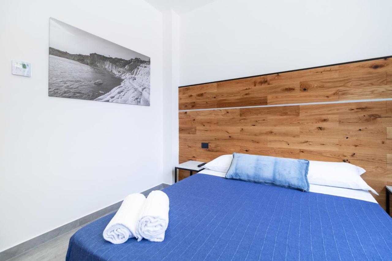 Hotel Portum Giardini Naxos Bagian luar foto