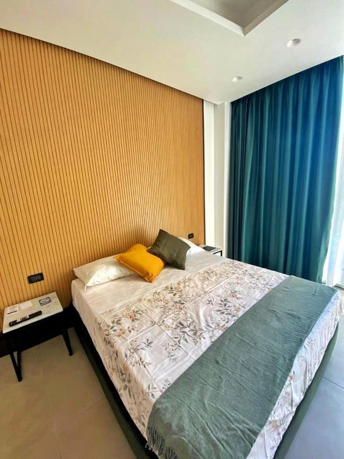 Hotel Portum Giardini Naxos Bagian luar foto